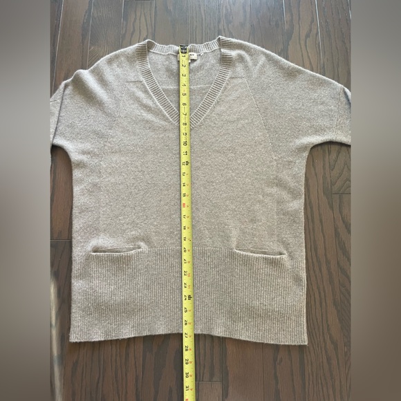 REPEAT CASHMERE 2-POCKET OVERSIZED SWEATER - Picture 13 of 13